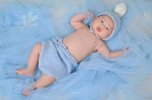 柳州8个月宝宝奶量